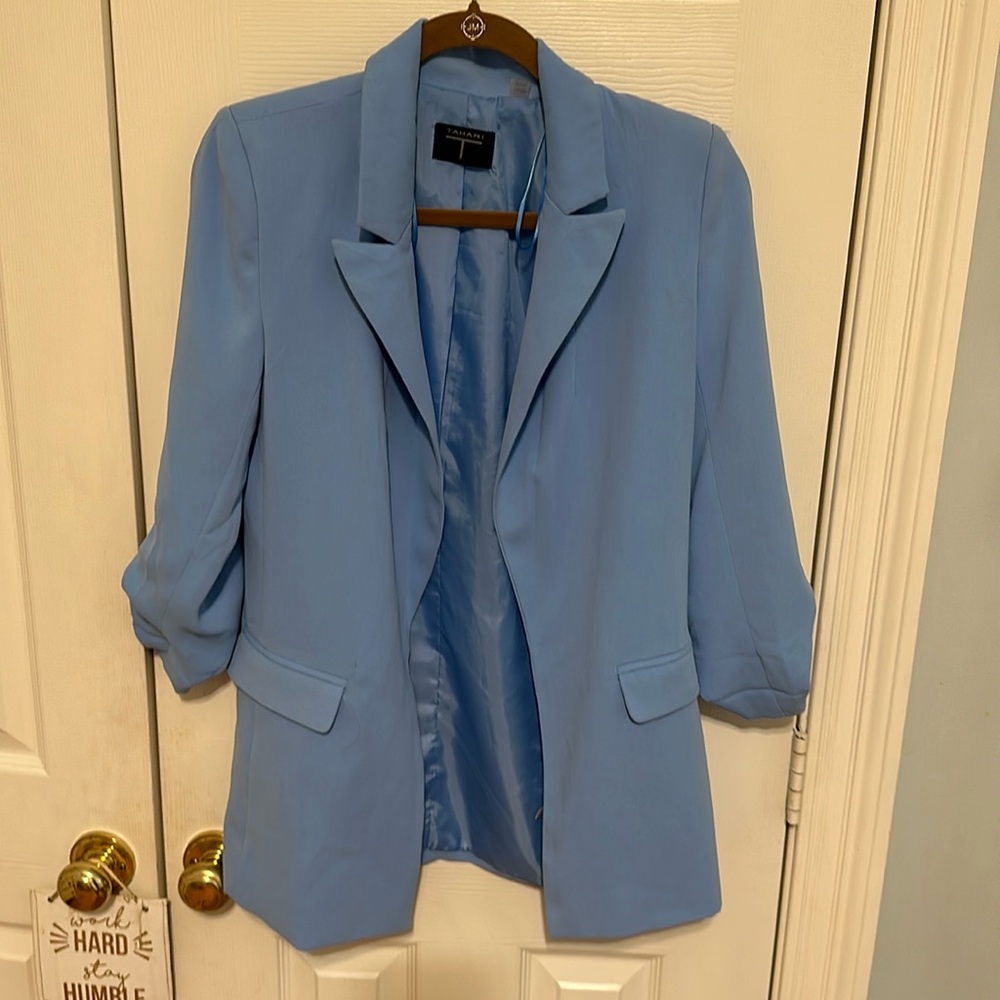Tahari Blue blazer, size xs, EUC